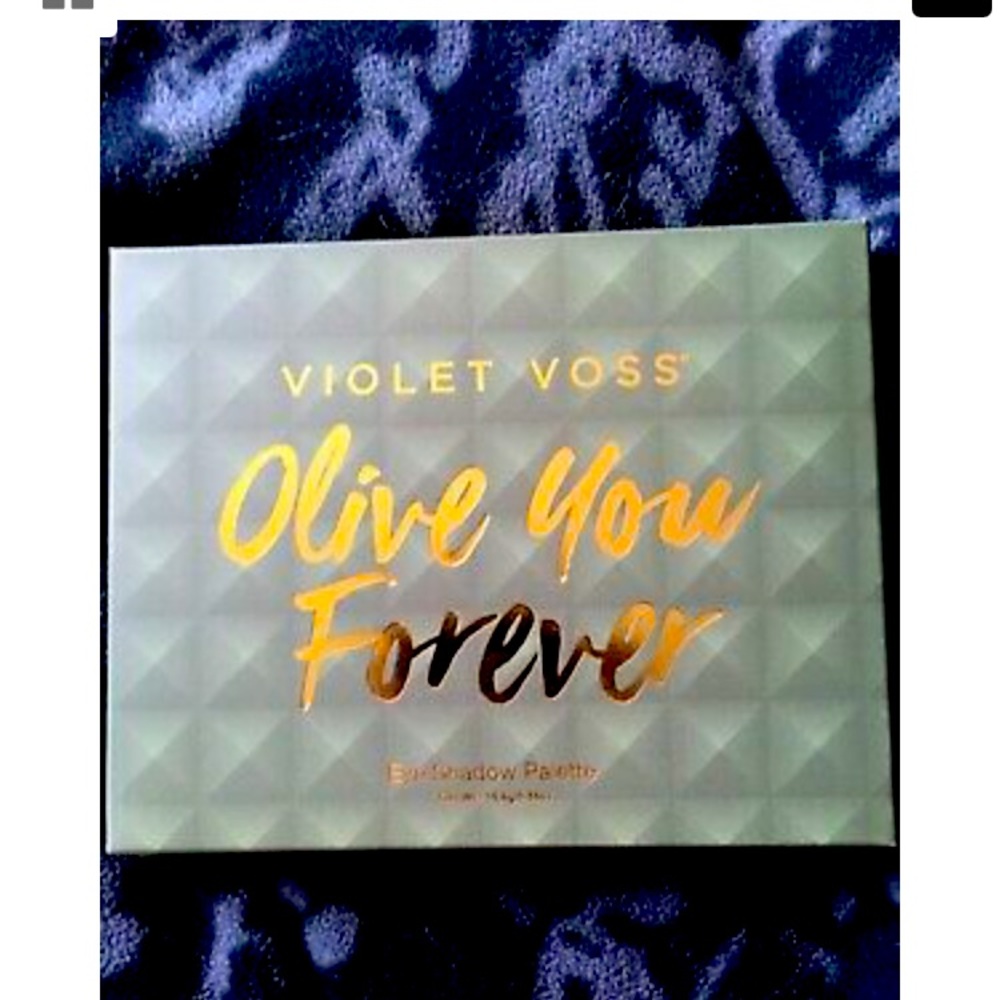 Violet Voss “Olive You Forever”eyeshadow pallete - Picture 2 of 6